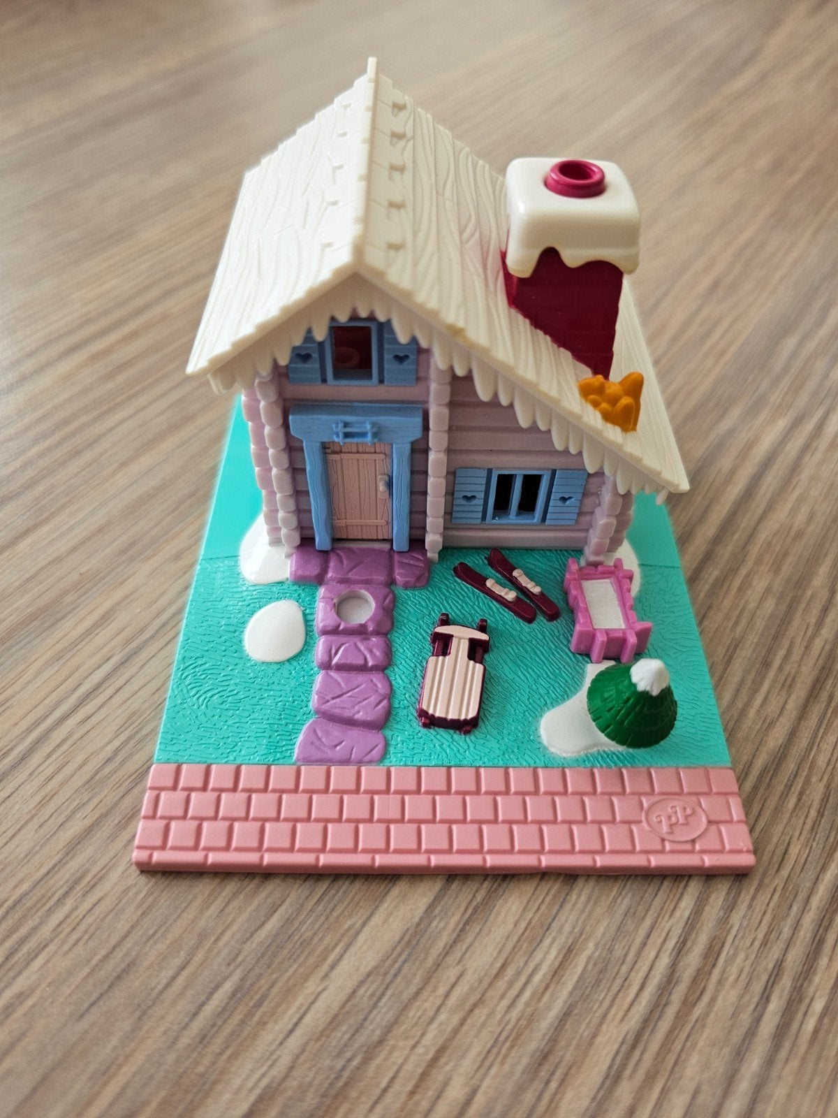 Vintage Polly Pocket 1993 Pollyville
Ski Lodge, Collections, Enlèvement ou Envoi