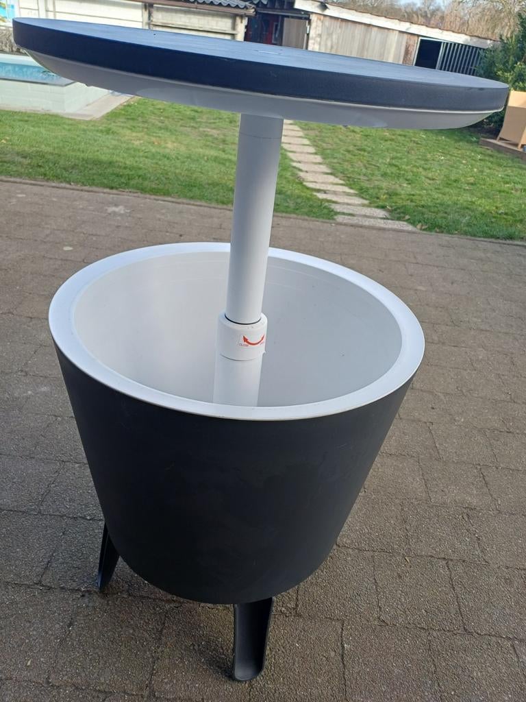 Coolbar, Tuin en Terras, Ophalen