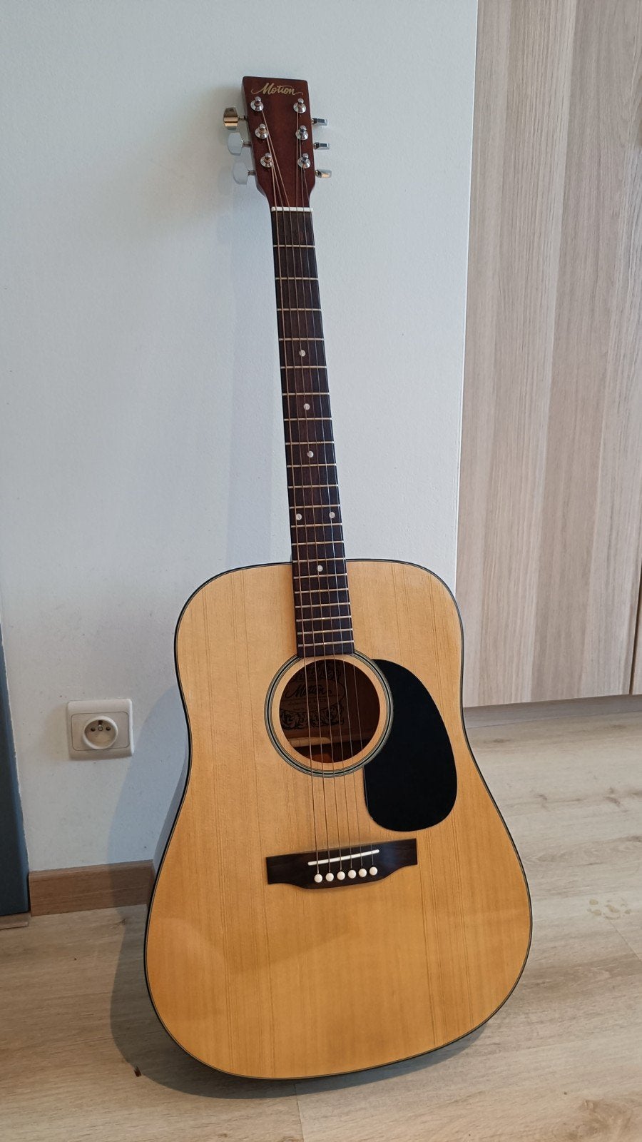 acoustische gitaar Motion (zo goed als nieuw), Ophalen, Zo goed als nieuw, Klassieke of Spaanse gitaar