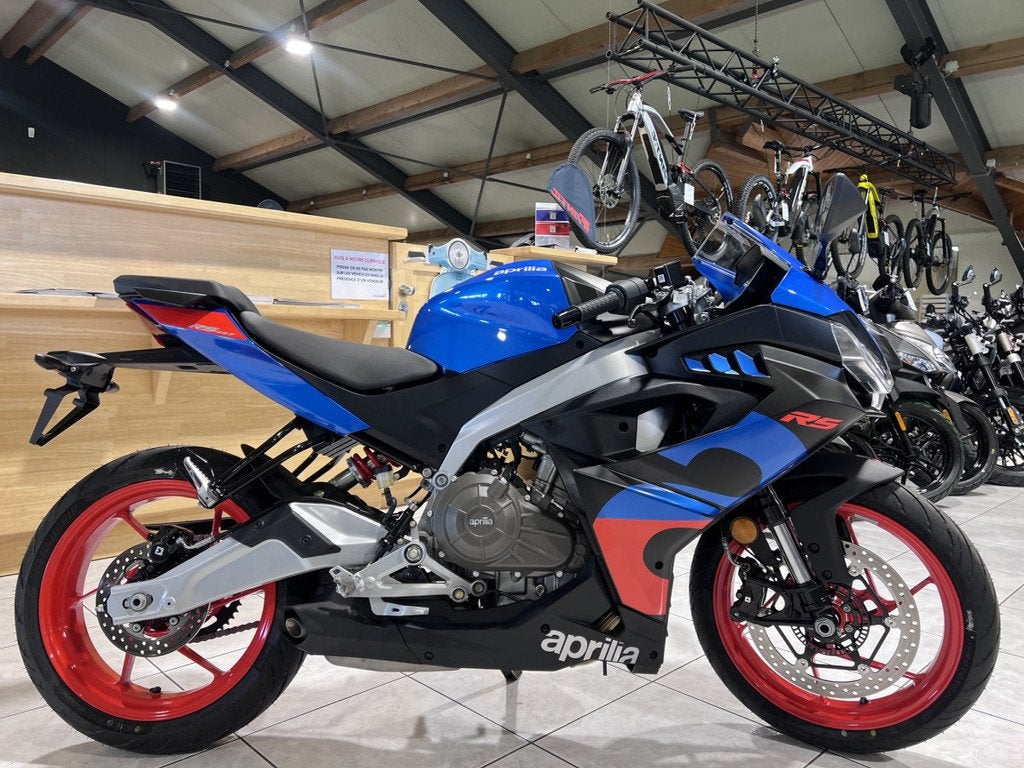 Aprilia RS 457, Motos, Entreprise, Super Sport, 12 à 35 kW, 450 cm³