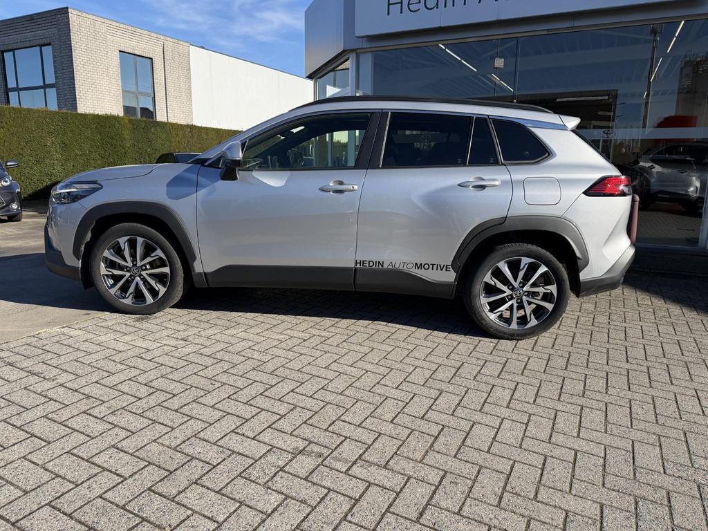 Toyota Corolla Cross SUV 2.0 Hybrid 2WD CVT Style LHD, 197 pk, Gebruikt, 750 kg, https://public.car-pass.be/vhr/8804a618-69e3-4f8e-bfcc-603b51f164a8