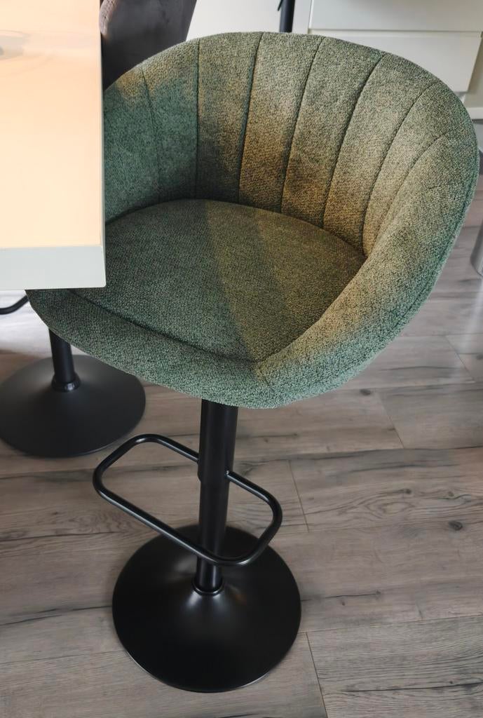 4 nouvelles chaises de bar, Enlèvement, Pivotant