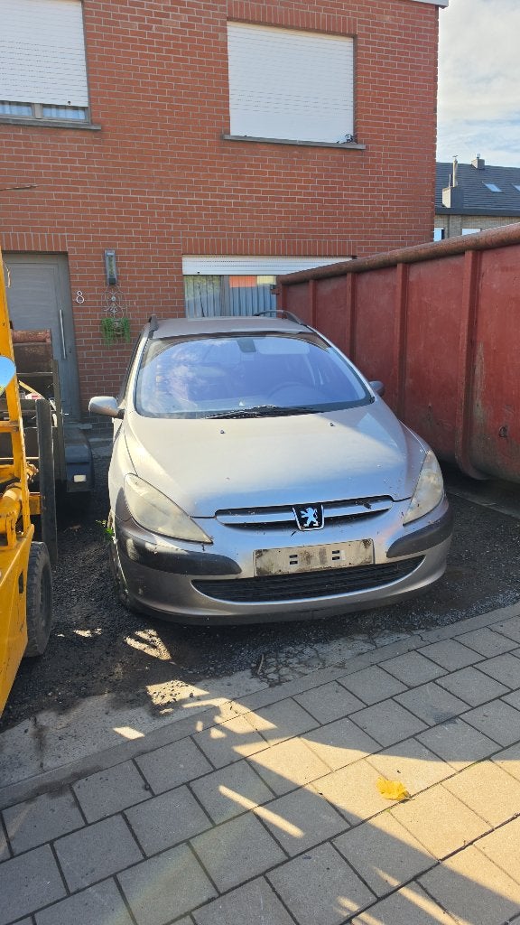 Peugeot 307 sw 1.6 hdi, Autos, Peugeot, Argent ou Gris, Boîte manuelle, Noir, 5 portes
