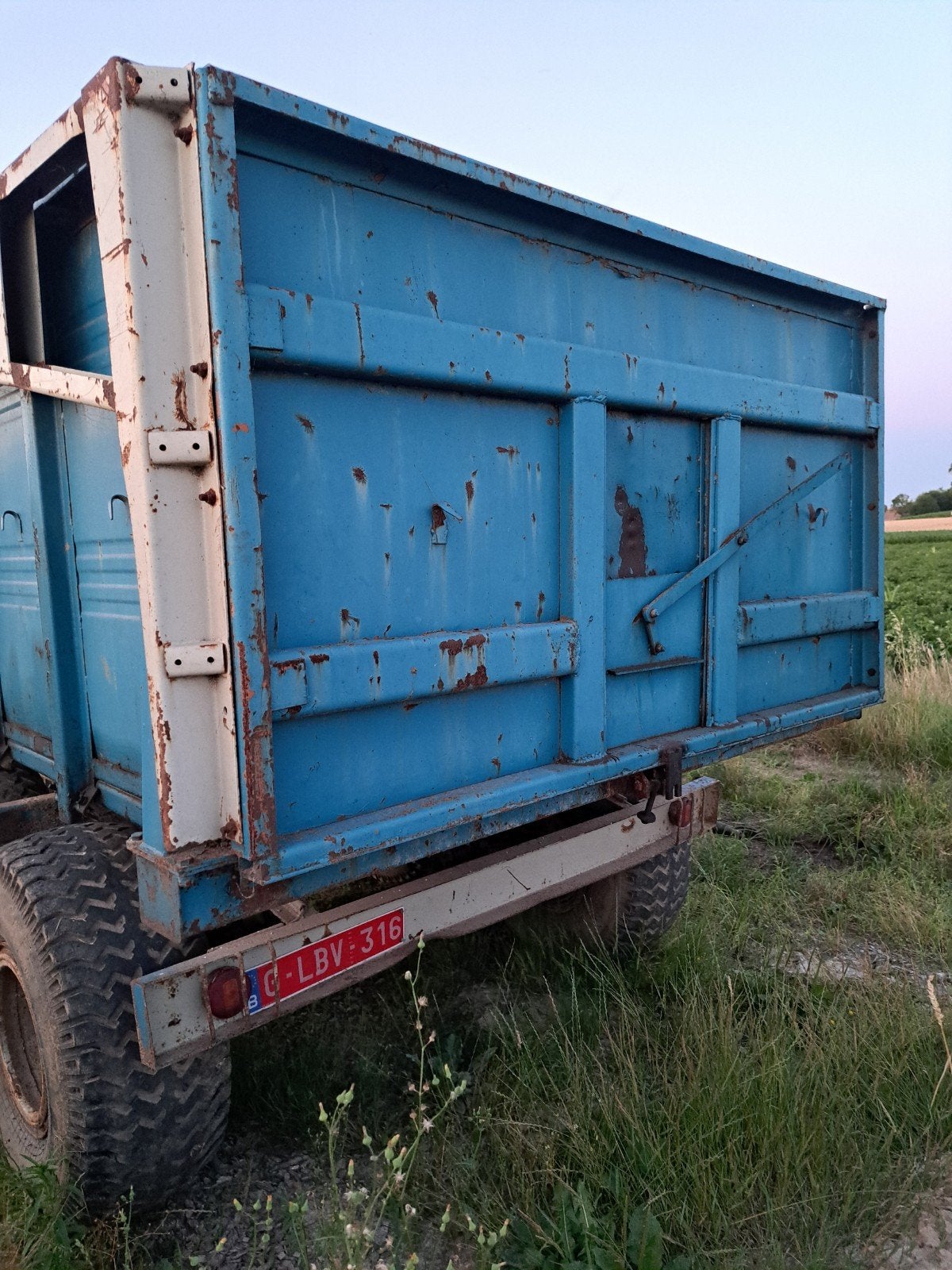 Benne basculante étanche à grain de 10 tonnes, Enlèvement ou Envoi
