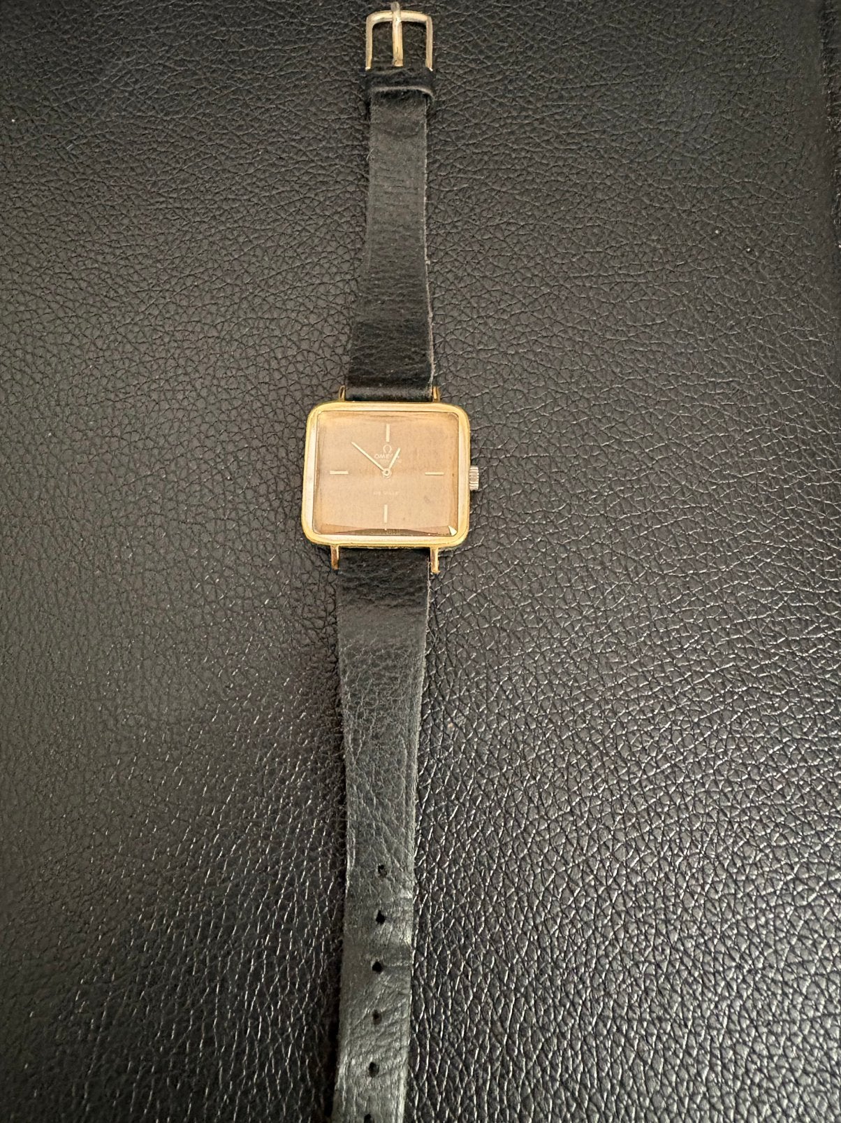 Montre vintage OMEGA De Ville Automatic – Calibre 663, Montre-bracelet, Autres marques, Enlèvement ou Envoi, Cuir