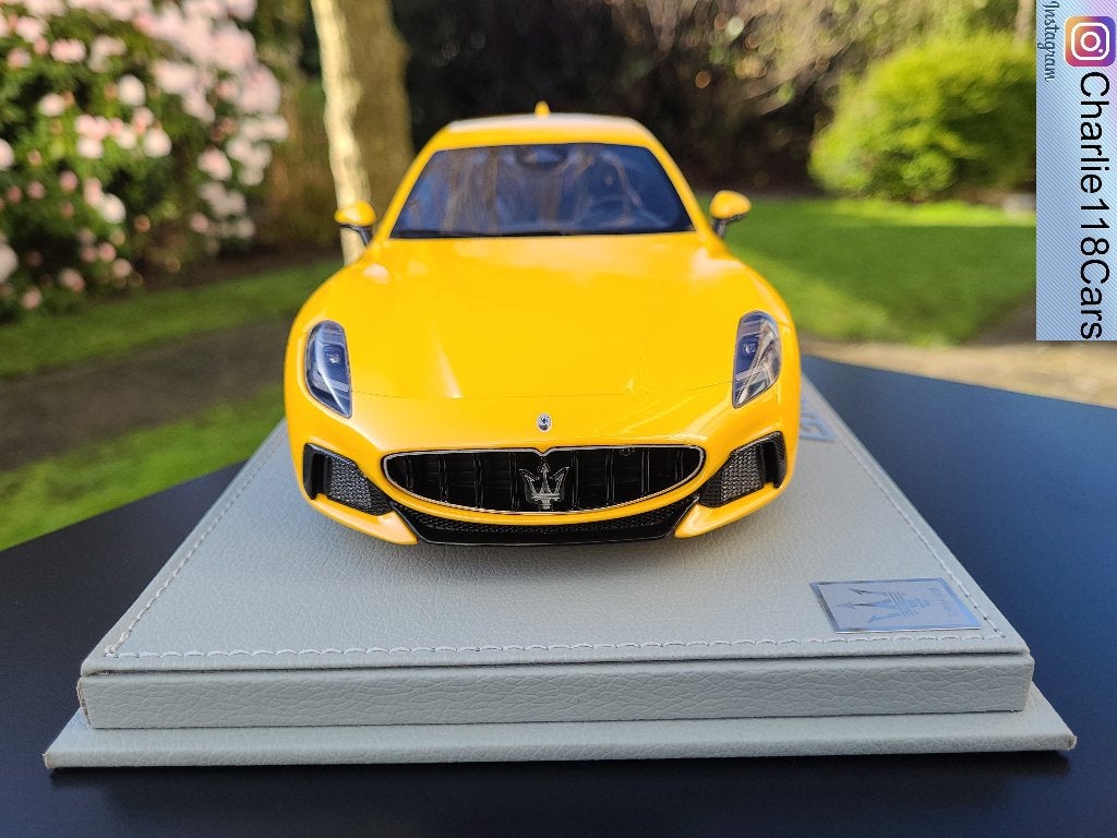 BBR 1/18 Maserati GranTurismo Trofeo – Giallo Corse, Hobby & Loisirs créatifs, Voitures miniatures | 1:18, Enlèvement ou Envoi