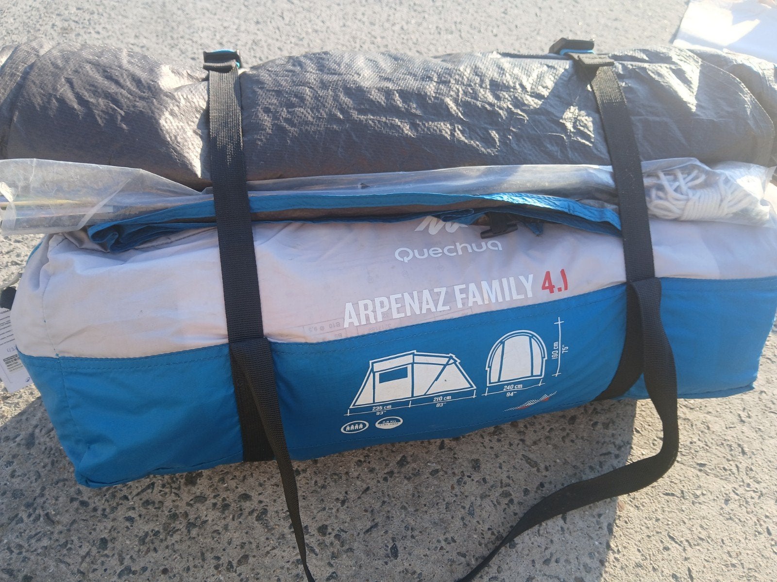 Tent voor 4 persoons 1x gebruikt met voortent goede staat!!, Caravans en Kamperen, Tenten, Ophalen