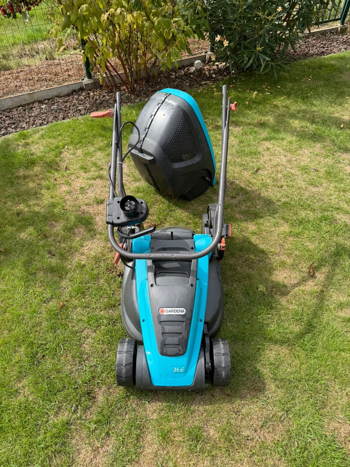 Tondeuse electrique Gardena 36E, Neuf, Démarrage électrique, 30 à 39 cm, Enlèvement