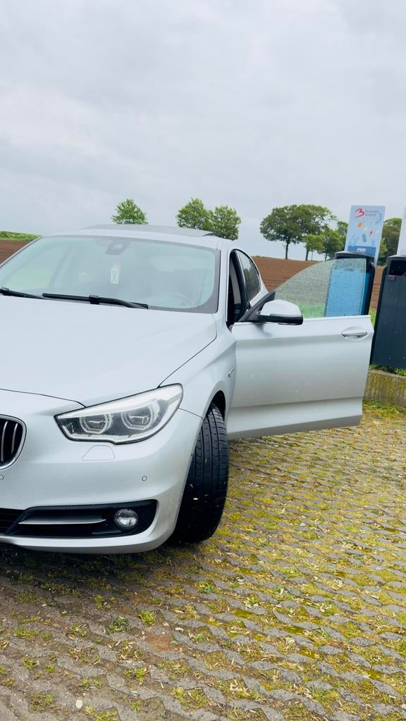 BMW 5-SERIE GT 2015 EURO 6B, Auto's, BMW, Bedrijf, 5 Reeks GT, 360° camera, Aangepast voor mindervaliden, ABS, Achteruitrijcamera