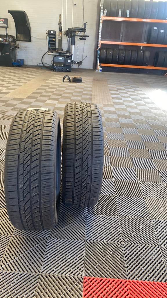 205/55/17-91v merk hankook all seasoen per stuk 45, Enlèvement