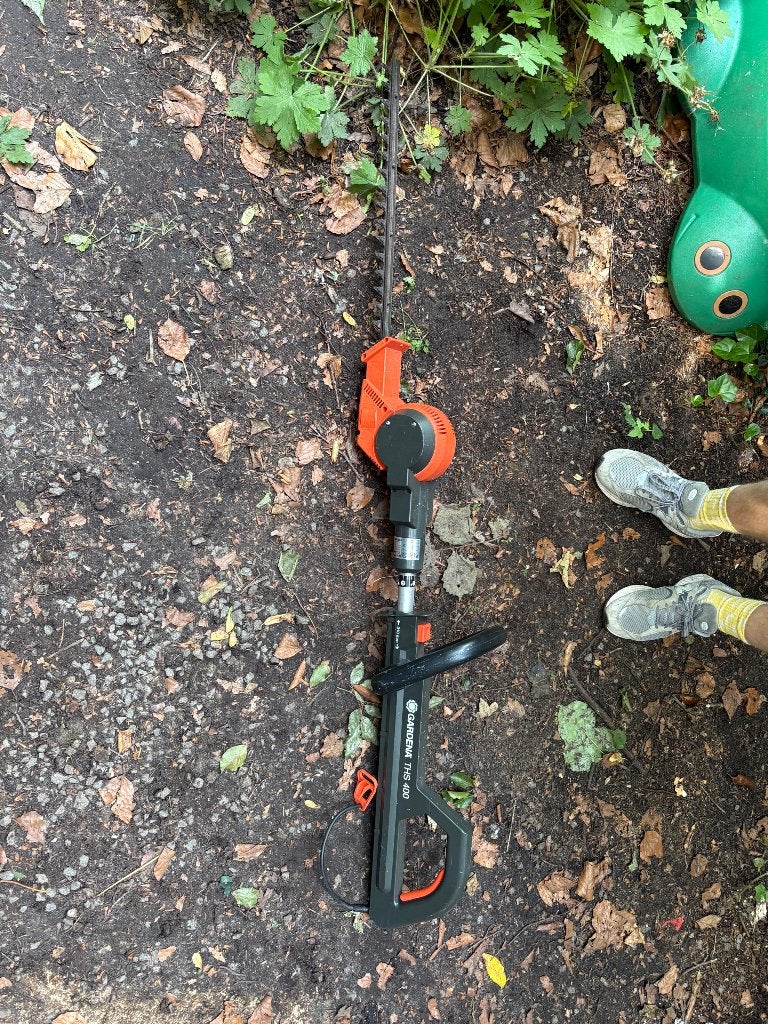 Heggenschaar Gardena THS400, Tuin en Terras, Ophalen, Zo goed als nieuw, Elektrisch, Gardena