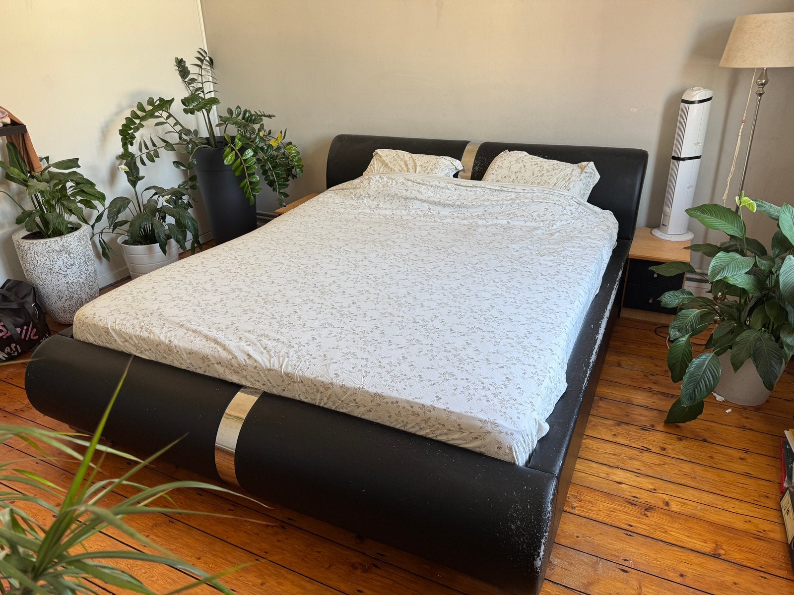 King Size bedframe (zonder matras), Enlèvement, Utilisé, 180 cm, Deux personnes