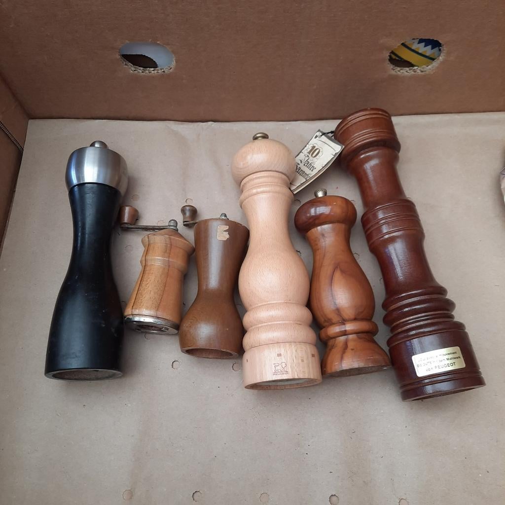 Pepermolens . Van Peugeot ( 6 stuks ) en Zassenhaus ., Huis en Inrichting, Ophalen of Verzenden