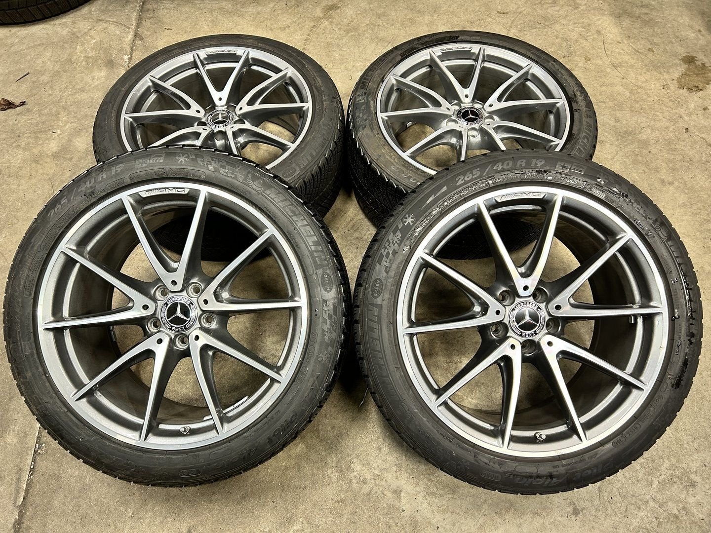 19 inch originele E63 AMG velgen + winterbanden Mercedes, Auto-onderdelen, 19 inch, Gebruikt, -, 265 mm