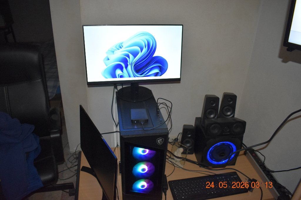 Volledig ultradun Acer LED-scherm, Computers en Software, Monitoren, Zo goed als nieuw, Ophalen, HDMI, LED