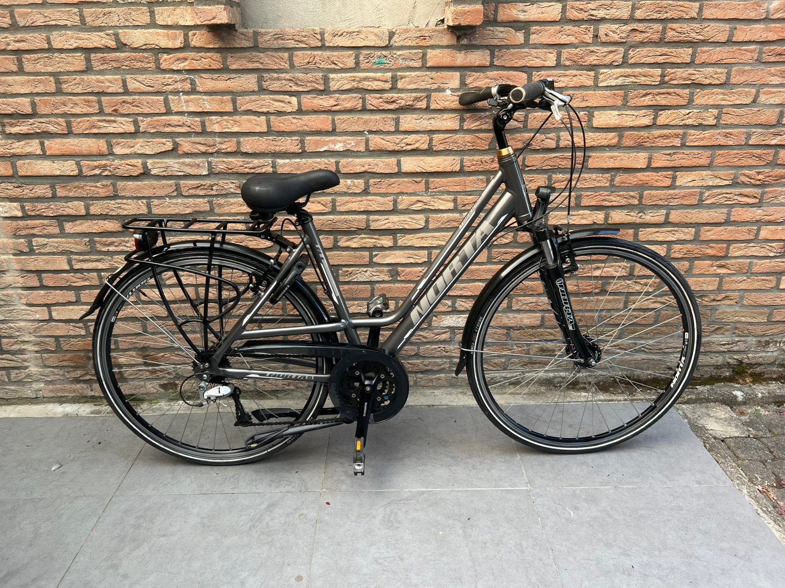 Damesfiets Norta, Ophalen