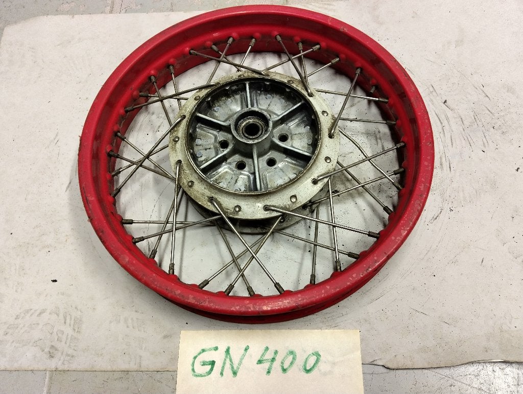 suzuki gn 400 achterwiel, Motoren, Ophalen of Verzenden, Gebruikt
