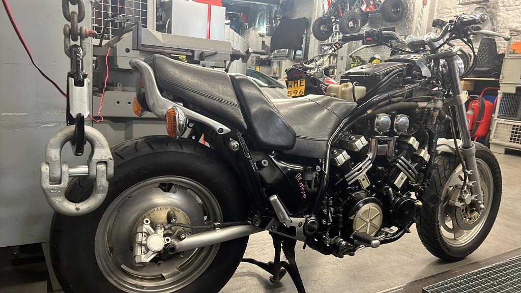 yamaha v max 1200, Motoren, Ophalen, Gebruikt
