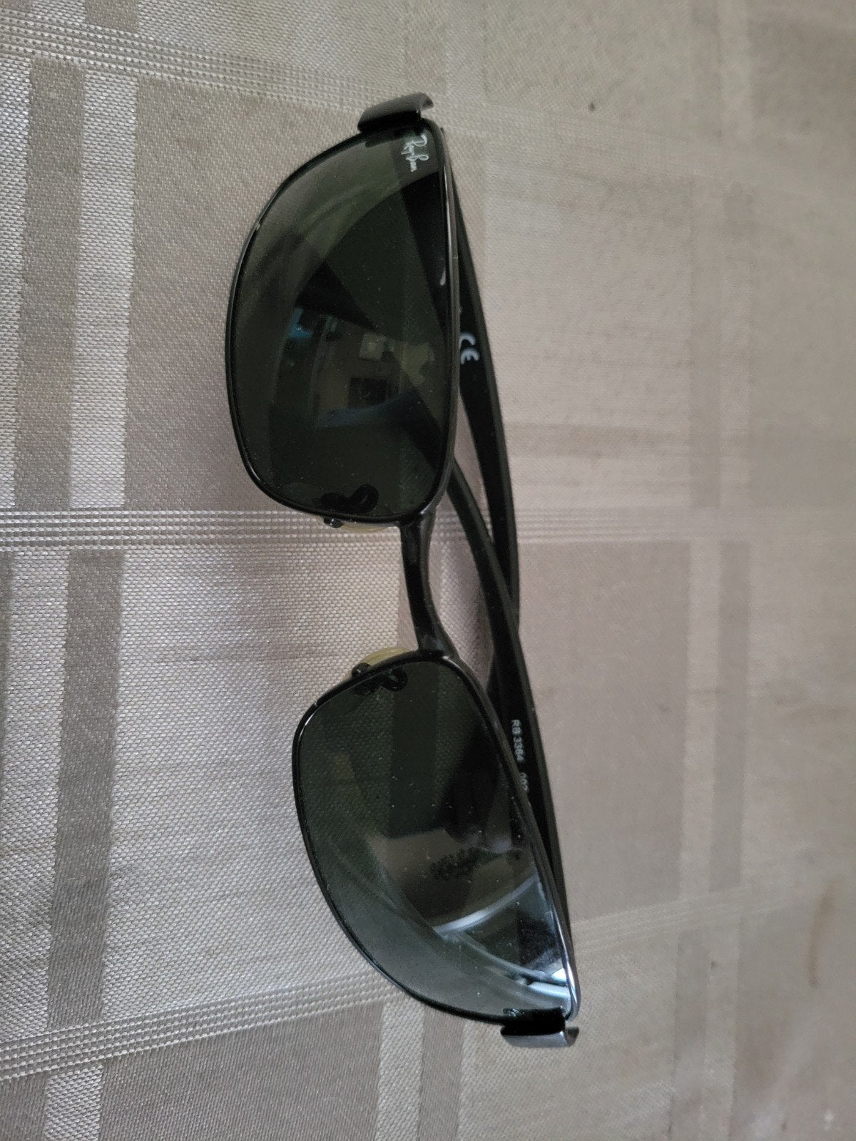 Ray Ban zonnebril, Ophalen, Zonnebril, Zwart, Zo goed als nieuw