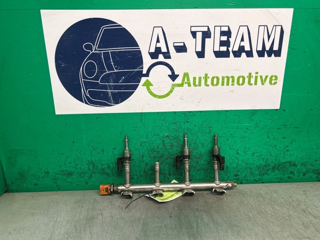 INJECTIEGALERIJ Golf VI (5K1) (|03F133320C|03F906036|), Gebruikt, Volkswagen