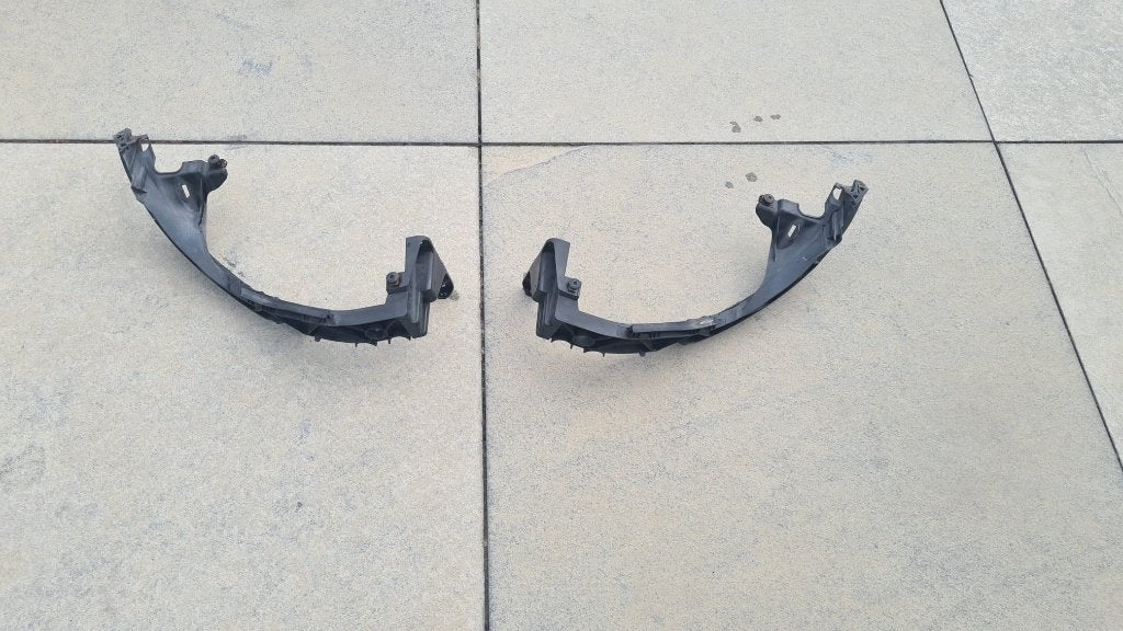 Kit support de phare gauche-droite BMW E81 E82 E87 E88, Enlèvement ou Envoi, Utilisé, BMW
