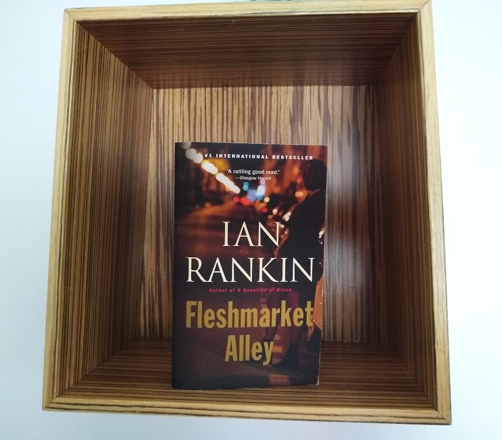 Bestseller Ian Rankin, Fleshmarket Alley (English), Ophalen of Verzenden, Zo goed als nieuw, Ian Rankin