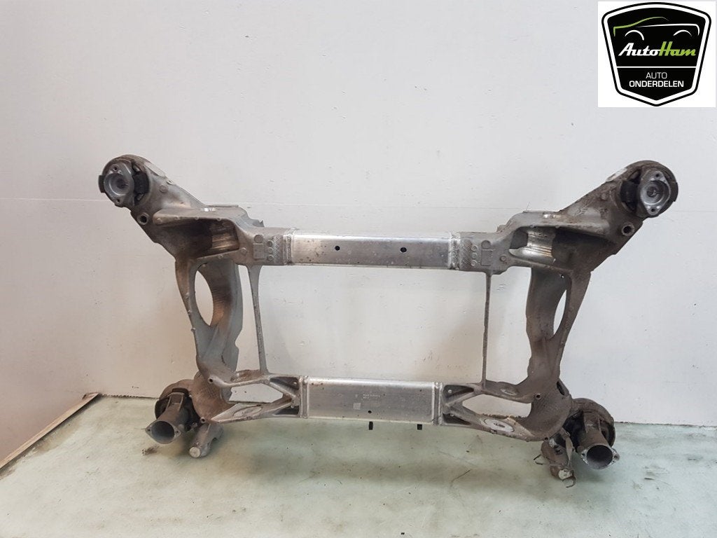 BERCEAU MOTEUR Porsche Taycan (Y1A) (01-2019/12-2023), Dhr. J. Ham, Administratie@autoham.nl, Porsche, Utilisé