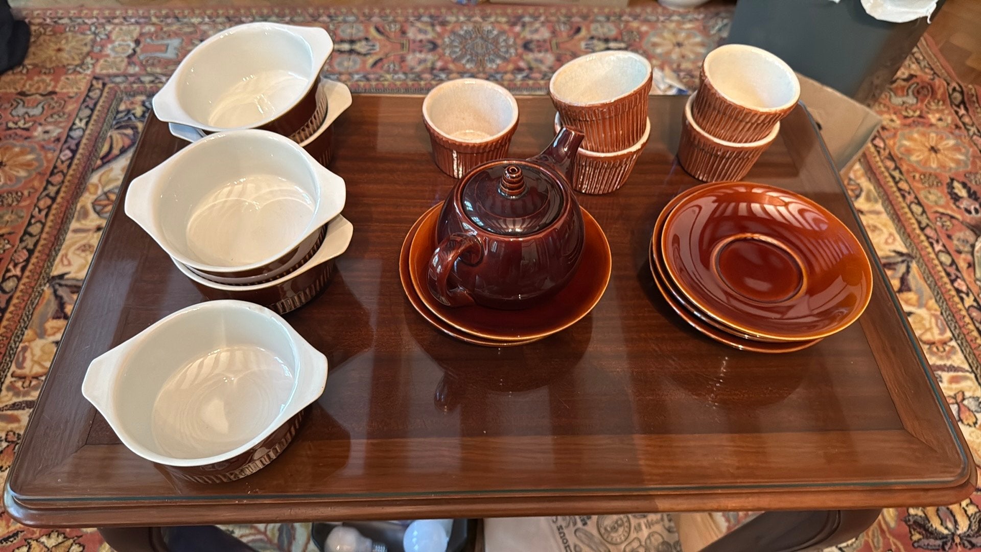 Lot de vaisselle brun, Antiek en Kunst, Ophalen