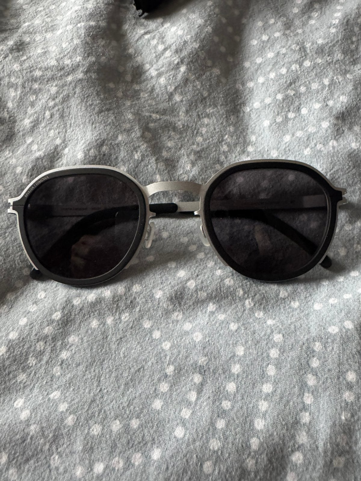 Mykita & Romiwa zonnebril, Bijoux, Sacs & Beauté, Lunettes de Soleil & Lunettes | Femmes, Enlèvement ou Envoi, Comme neuf, Lunettes de soleil