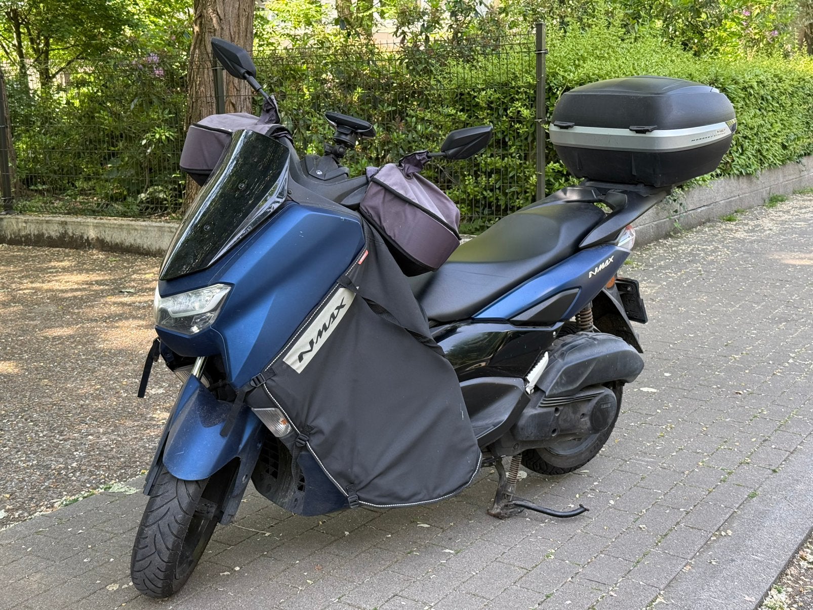 Yamaha N-MAX 125cc 2021, Motos, Poignées chauffantes, Particulier, Automatique