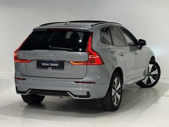 Volvo XC60 T6 Recharge Plus Dark, Auto's, Volvo, Automaat, Euro 6, Bedrijf, Hybride Elektrisch/Benzine