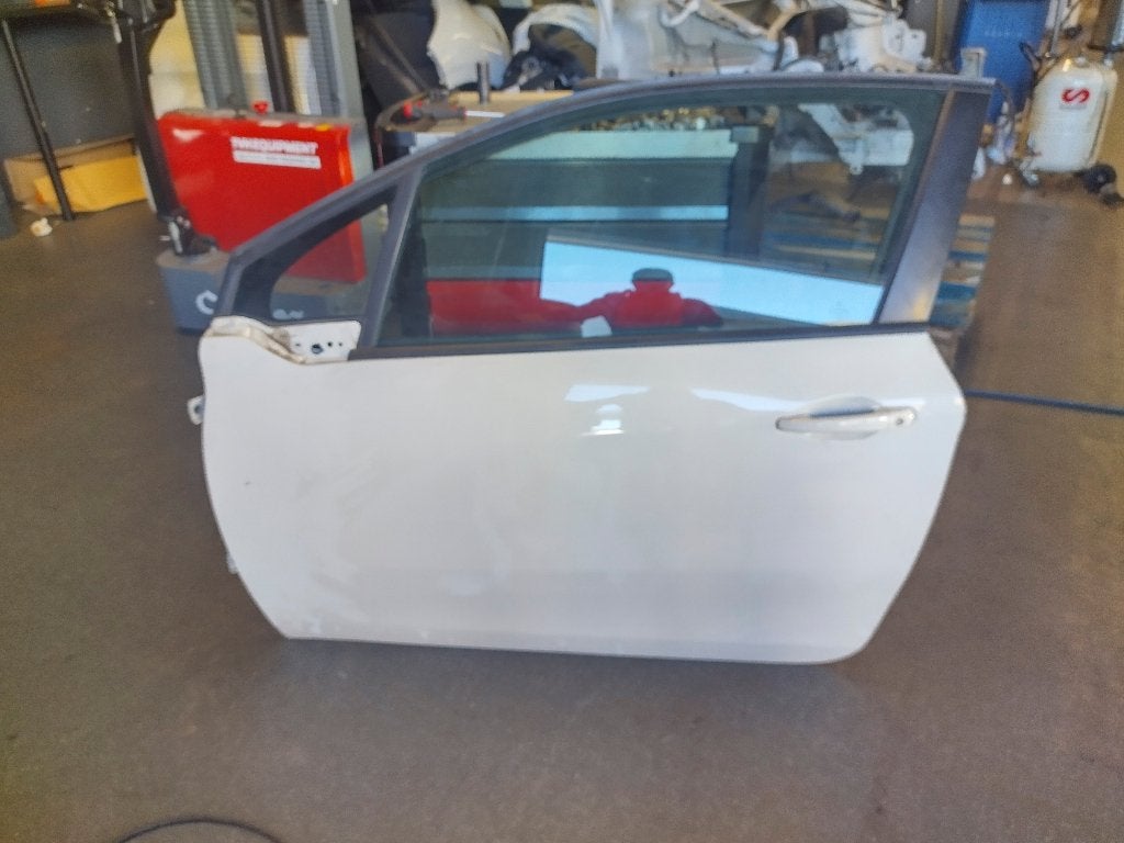 Portière Av G P208 2014, Enlèvement, Utilisé, Porte, Avant