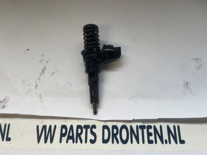 Injecteur (diesel) d'un Volkswagen Caddy, Volkswagen, -, 3 mois de garantie, Utilisé