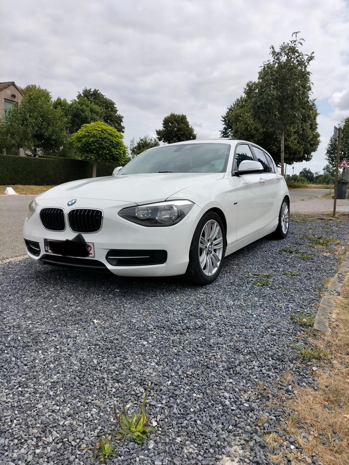 BMW 116i f20, Autos, Euro 5, Boîte manuelle, Noir, 5 portes