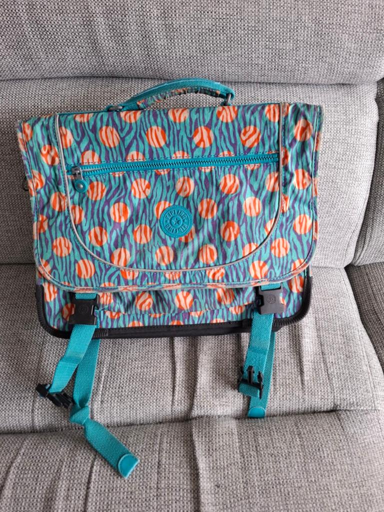 Schooltassen  Kipling per stuks 5€, Handtassen en Accessoires, Tassen | Schooltassen, Ophalen