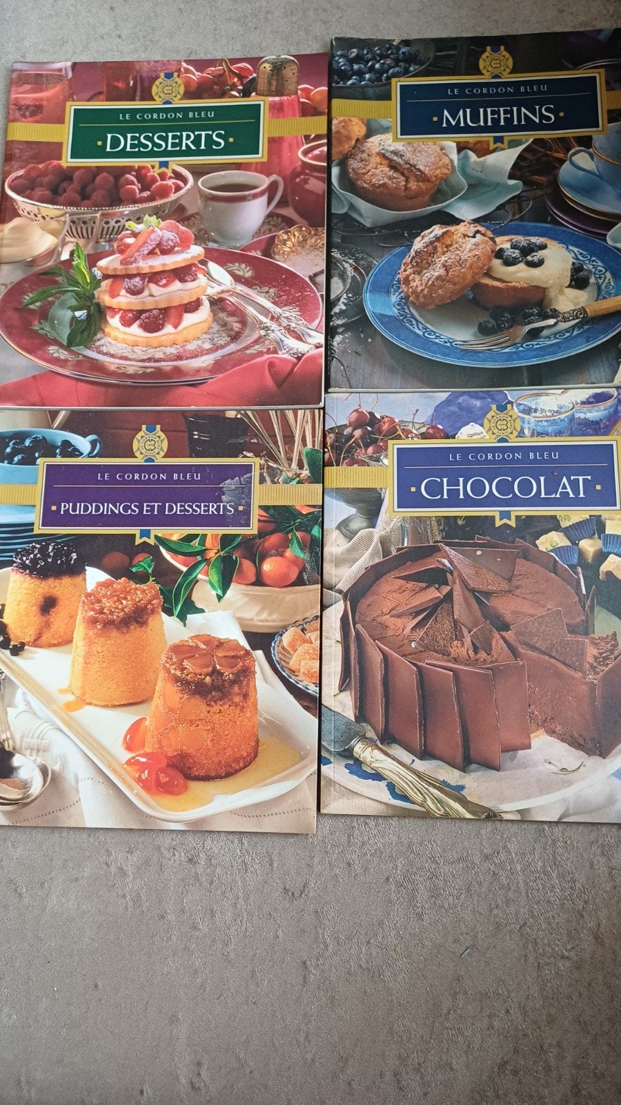 Livre recettes pâtisserie, Livres, Gâteau, Tarte, Pâtisserie et Desserts, France, Comme neuf, Enlèvement