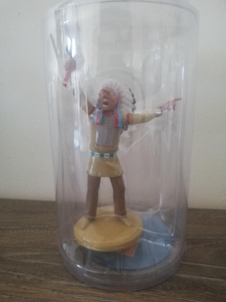 Figurine Tintin, l'indien, Tintin