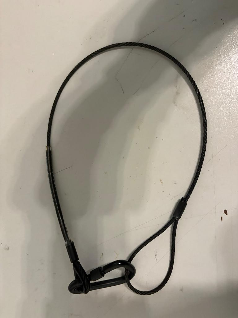 8mm safety kabel 40 cm lang, Audio, Tv en Foto, Audiokabels en Televisiekabels, Ophalen of Verzenden, Nieuw, Minder dan 2 meter