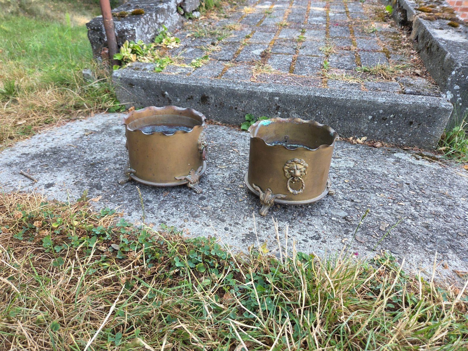 Set Bloempotten | Messing Obus WWI, Ophalen, Gebruikt, Rond, Metaal