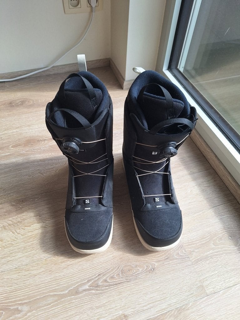 Snowboard boots, Sport en Fitness, Ophalen, Zo goed als nieuw, Snowboots