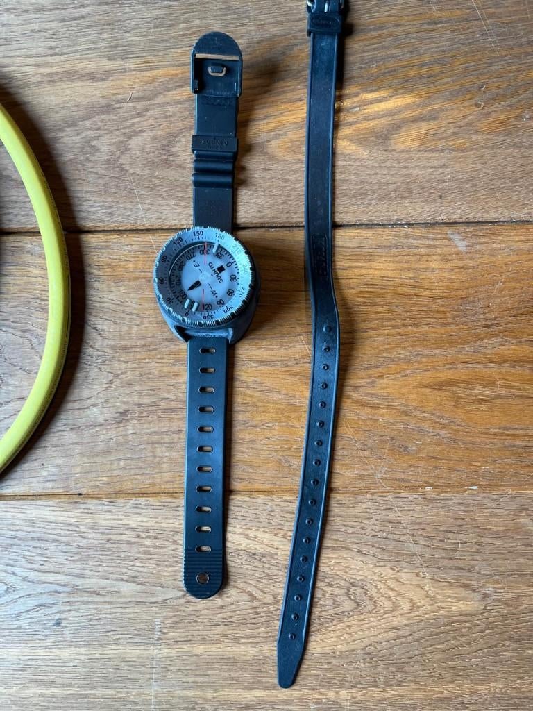 DUIKKOMPAS SUUNTO, Watersport en Boten, Duiken, Ophalen, Zo goed als nieuw, Duikcomputer