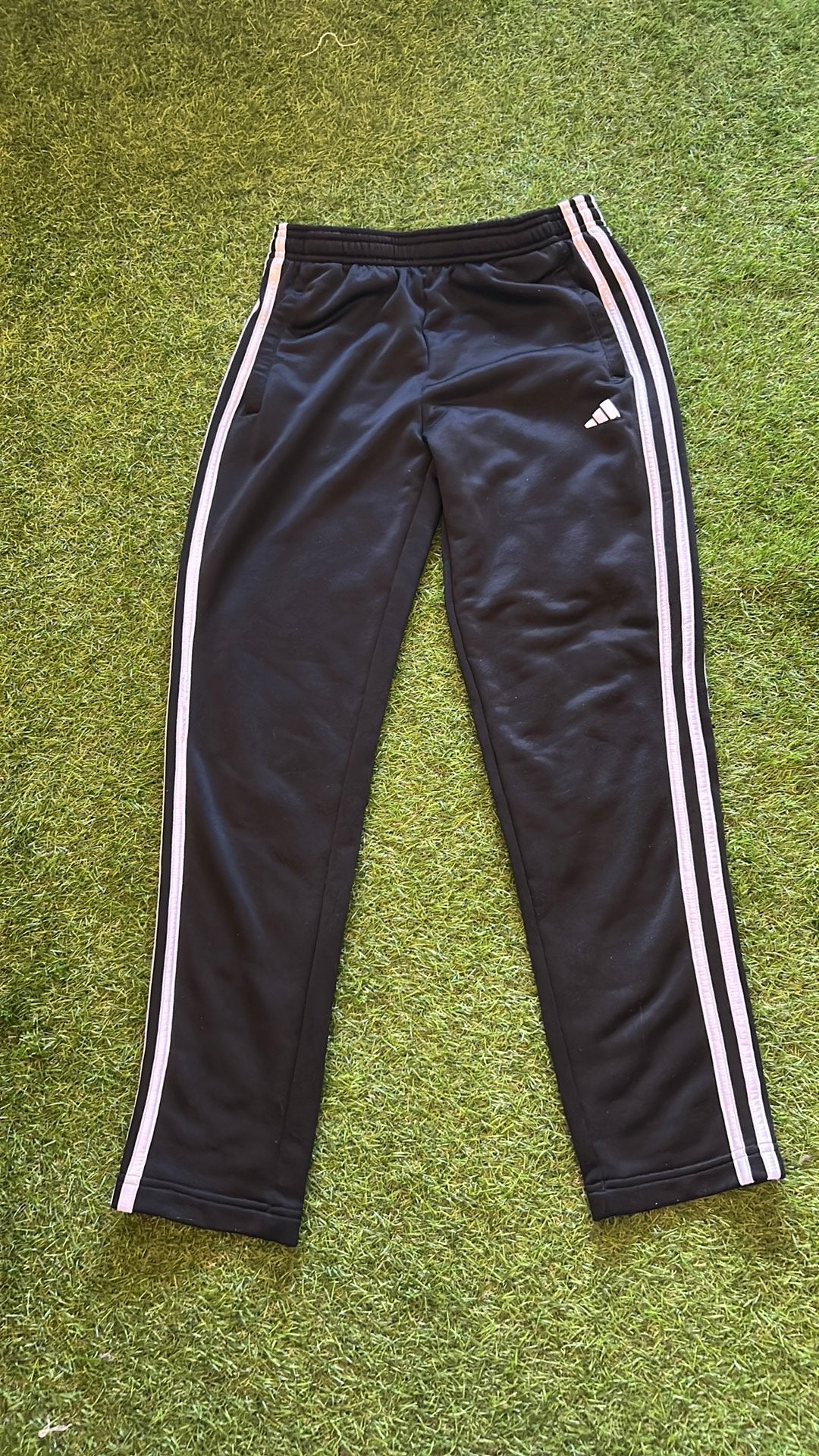Adidas joggingbroek maat M, Kleding | Dames, Ophalen, Zo goed als nieuw, Maat 38/40 (M)