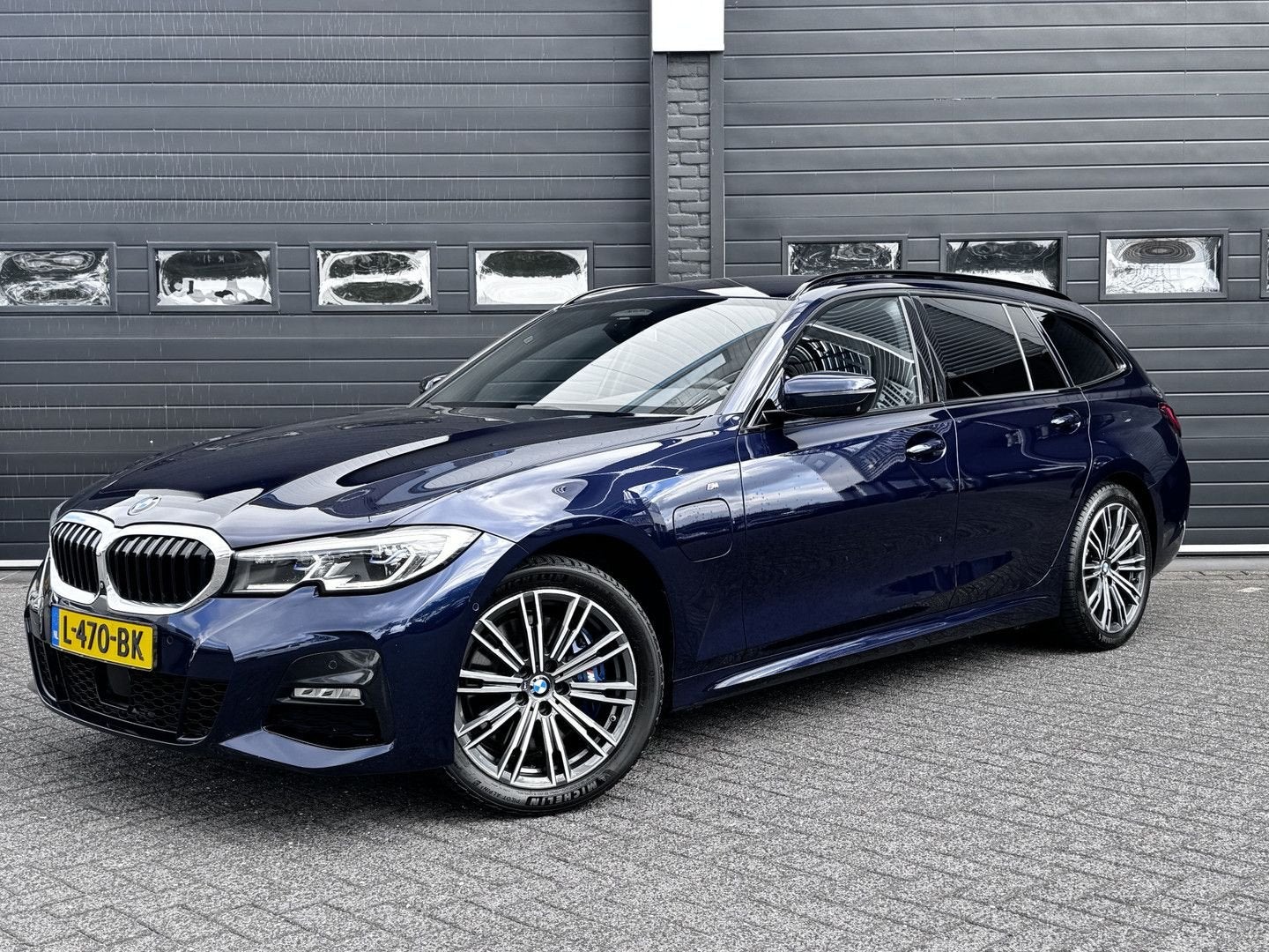BMW 330 3-serie Touring 330e xDrive High Executive | H&K Aud, Achat, Entreprise, Carnet d'entretien, Noir