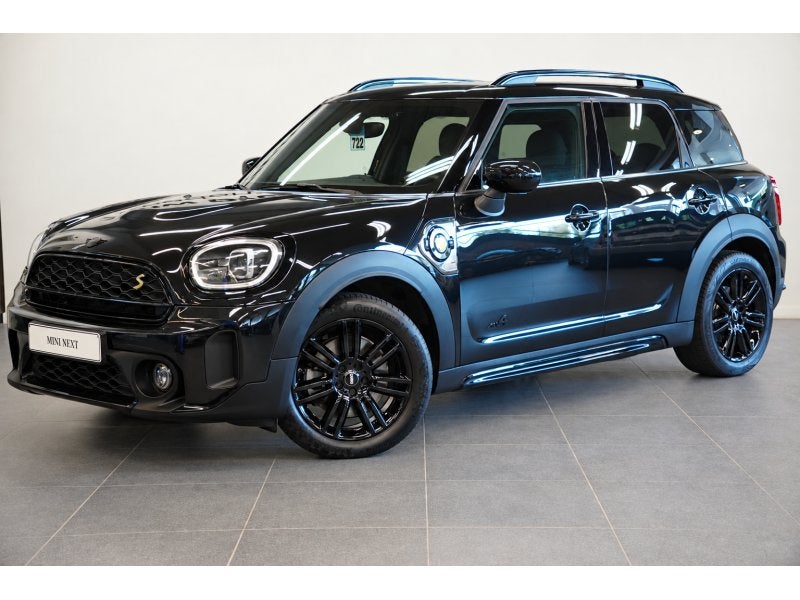MINI Cooper LEDER CAMERA VERWARMDE SPORTZETELS, Automaat, 1498 cc, Zwart, Bedrijf