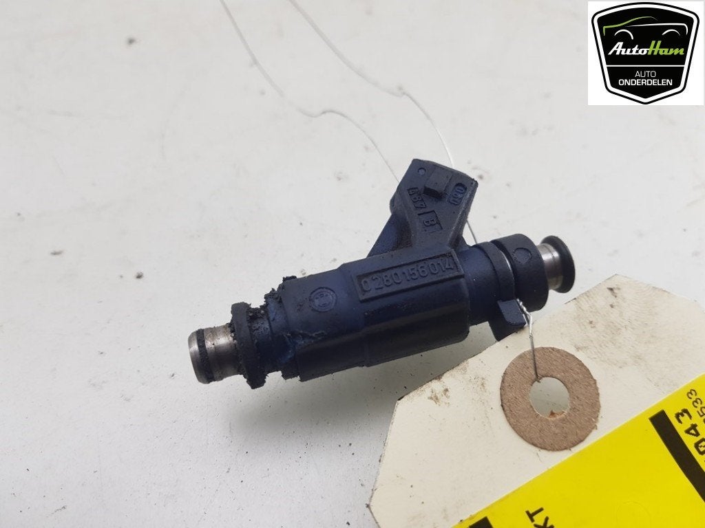 INJECTEUR Mercedes-Benz E Combi 4-matic (S211), Robert Bosch AG, Mercedes-Benz, Utilisé, Robert-Bosch-Allee 1
74232  Abstatt, DE