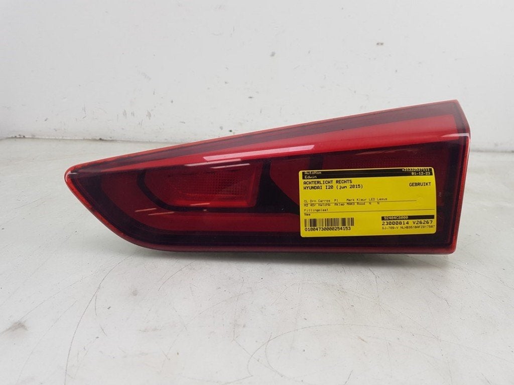 FEU ARRIÈRE DROIT Hyundai i20 (GBB) (|92404C8000|), Autos : Pièces & Accessoires, Hyundai Motor Deutschland GmbH, Kaiserleipromenade 5
63067  Offenbach am Main, DE