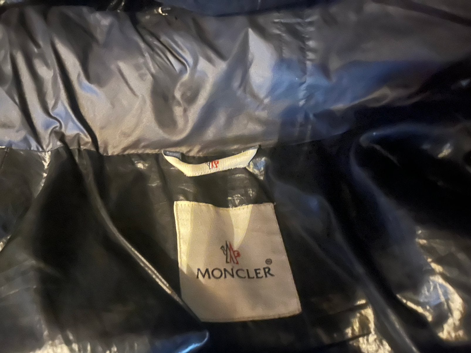 Moncler bodywarmer, Vêtements | Hommes, Blousons sans Manches, Enlèvement, Comme neuf