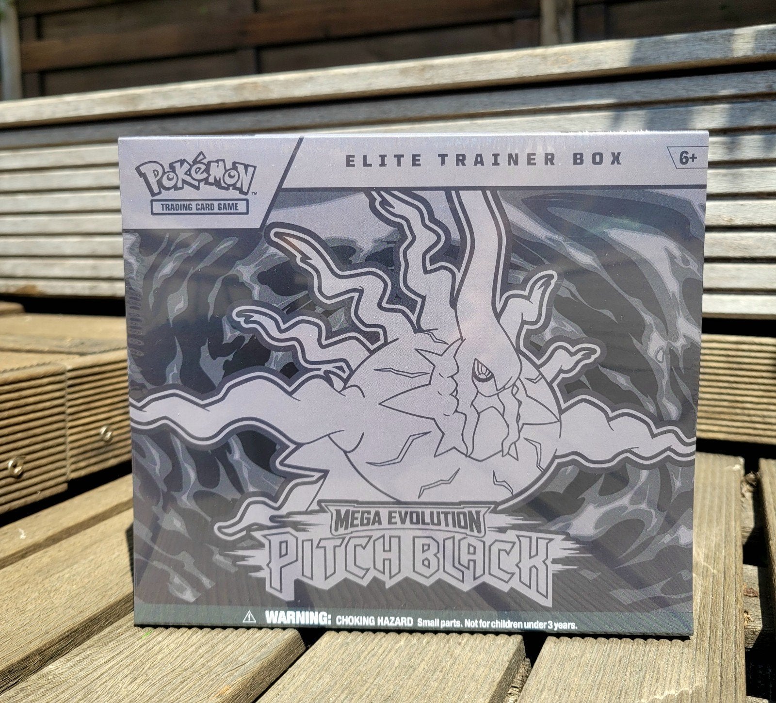 New!!! Pokémon PITCH BLACK Elite Trainer box, Ophalen
