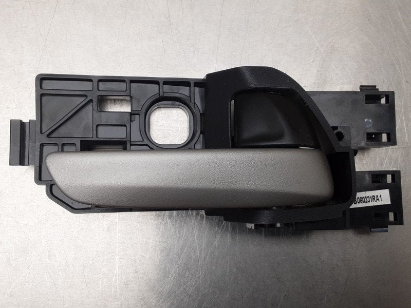 PORTIERGREEP BUITEN RECHTS VOOR Honda Jazz (GK / GP), Gebruikt, Voor, Honda