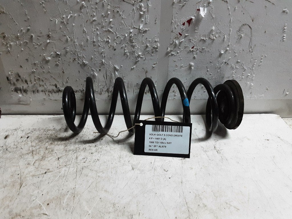 RESSORT DE SUSPENSION ARRIERE Volkswagen Golf V (1K1), Volkswagen, Volkswagen AG, Utilisé, Kundenbetreuung@volkswagen.de